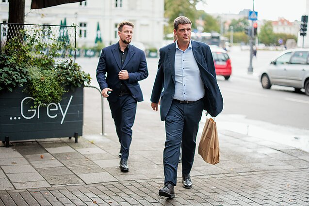 „Nemuno aušros“ atstovai susitinka su socialdemokratais; Remigijus Žemaitaitis, Robertas Puchovičius „Nemuno aušros“ atstovai susitinka su socialdemokratais; Remigijus Žemaitaitis, Robertas Puchovičius