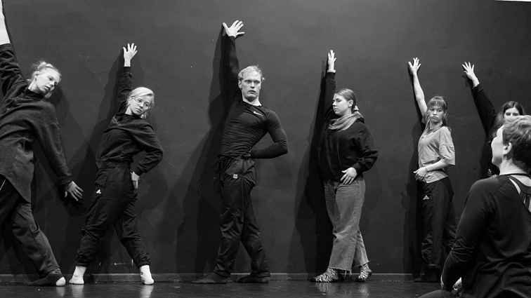 Judesio užsiėmimas teatre 