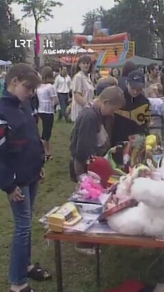 Agurkų šventė be agurkų. Kėdainiuose 2000-aisiais buvo renkamas ir „agurkų karalius“