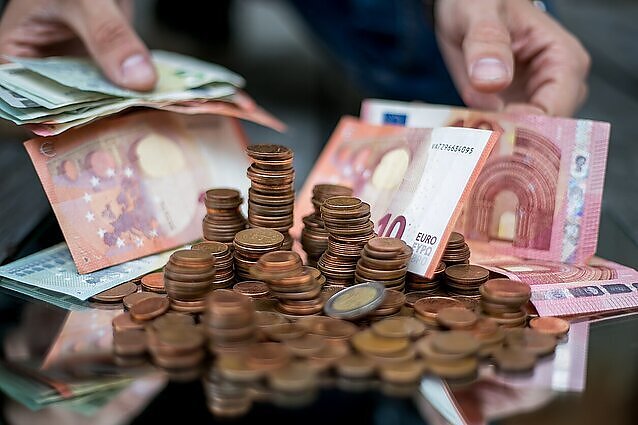 Z kartos finansai – nepasmerkti: „Tai besidominčių ir galimybių ieškančių žmonių karta“