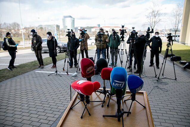 Politinį šios vasaros triukšmą aptaręs profesorius: gatvinis prasivardžiavimas ima viršų