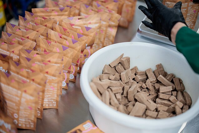 Geld Baltic prepares snacks for astronauts