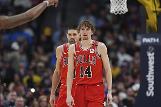 Nikola Vučevičius ir Matas Buzelis Nikola Vučevičius ir Matas Buzelis