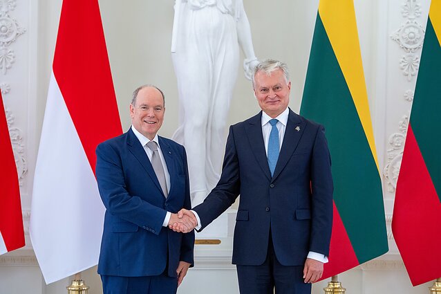  Albertas II ir Gitanas Nausėda