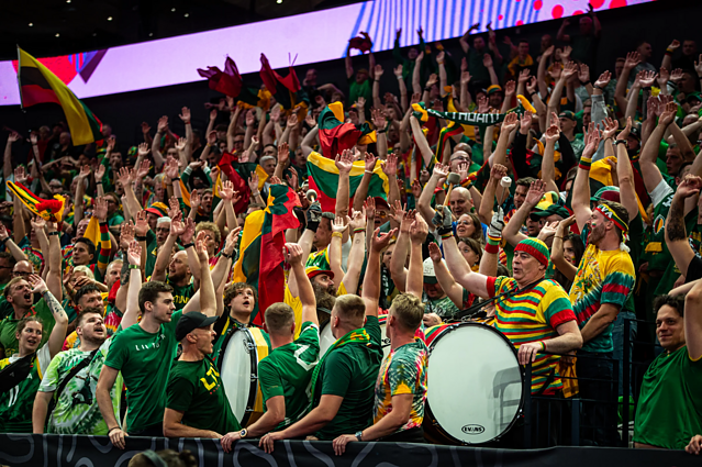 Lietuvos krepšinio rinktinės sirgaliai