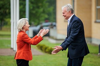 Ursula von der Leyen lankėsi Lietuvos pasienyje su Baltarusija Ursula von der Leyen lankėsi Lietuvos pasienyje su Baltarusija