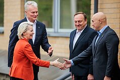 Ursula von der Leyen lankėsi Lietuvos pasienyje su Baltarusija Ursula von der Leyen lankėsi Lietuvos pasienyje su Baltarusija