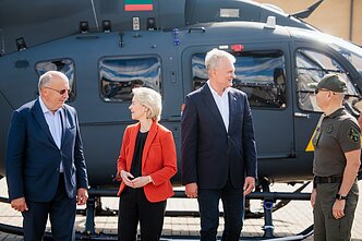 Ursula von der Leyen lankėsi Lietuvos pasienyje su Baltarusija Ursula von der Leyen lankėsi Lietuvos pasienyje su Baltarusija