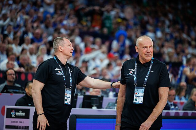 Tomas Pačėsas ir Rimas Kurtinaitis, Europos krepšinio čempionatas: Lietuva – Suomija
