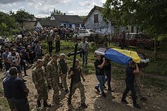 Karas Ukrainoje