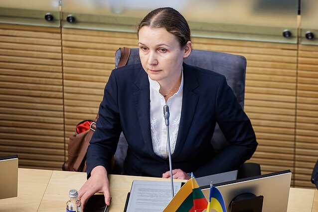 Э. Гудзинскайте