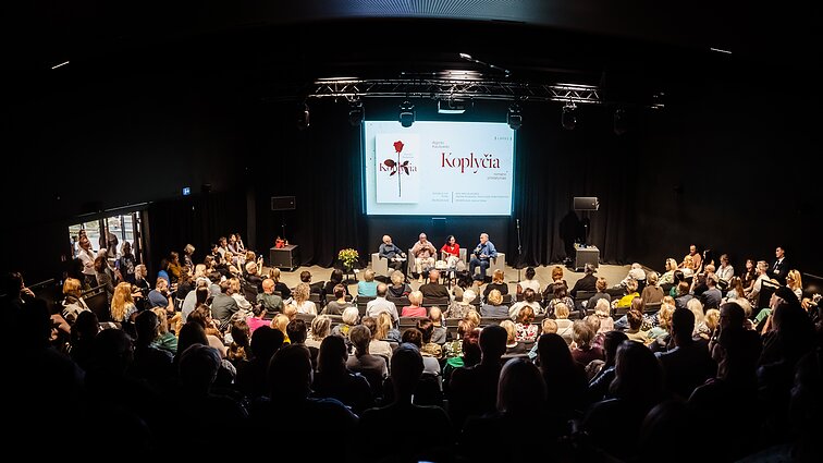 Knygos pristatymo akimirka