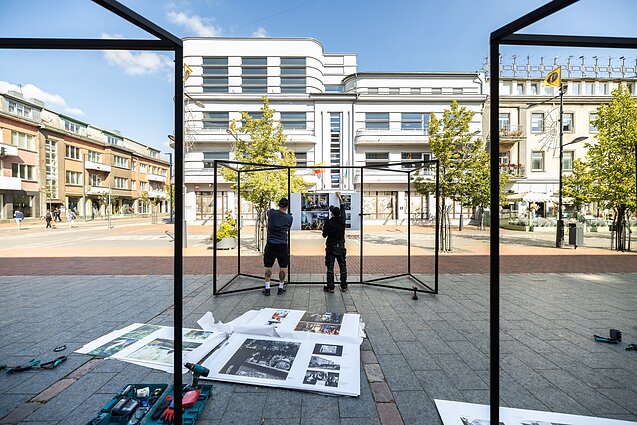Šalia Fotografijos muziejaus – meninis projektas, subūręs vietos bendruomenę ir kūrėjus. Šalia Fotografijos muziejaus – meninis projektas, subūręs vietos bendruomenę ir kūrėjus.