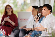 Festivalio „Būtent“ diskusija „Ką jie apie mus kalba?“