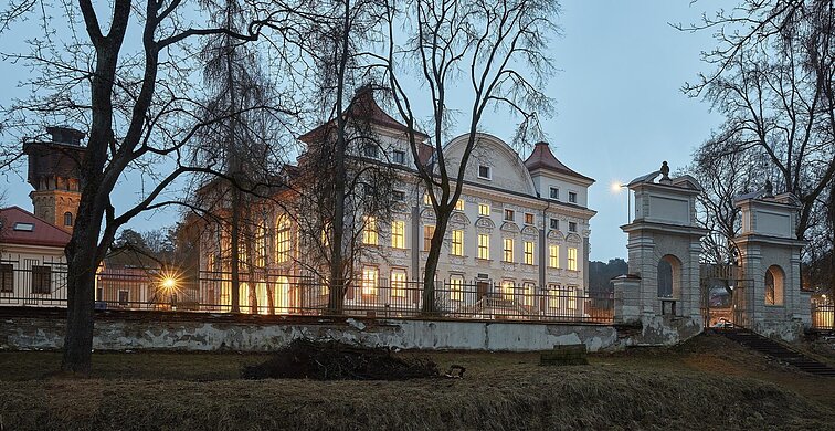 Sapiegų rūmai