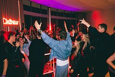 Jovani albumo premjeros akimirka