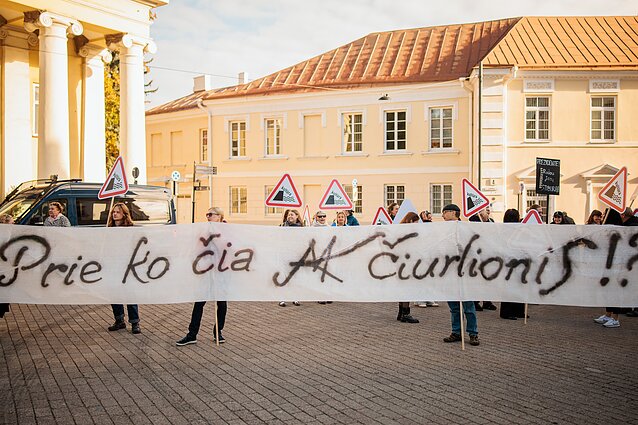 Vilniuje – protestas prieš „aušriečio“ Adomavičiaus skyrimą kultūros ministru Vilniuje – protestas prieš „aušriečio“ Adomavičiaus skyrimą kultūros ministru