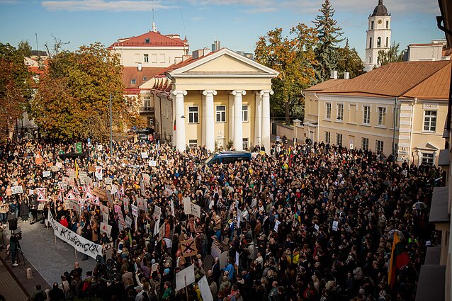 Vilniuje – protestas prieš „aušriečio“ Adomavičiaus skyrimą kultūros ministru Vilniuje – protestas prieš „aušriečio“ Adomavičiaus skyrimą kultūros ministru