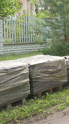 Sumažėjo parama asbesto šalinimui