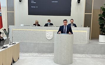 Protestas ir tarybos posėdis dėl H. Gulbinowicziaus, Waldemaras Urbanas Protestas ir tarybos posėdis dėl H. Gulbinowicziaus, Waldemaras Urbanas