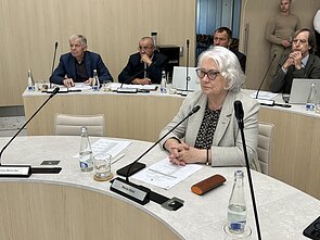 Protestas ir tarybos posėdis dėl H. Gulbinowicziaus, Marija Rekst Protestas ir tarybos posėdis dėl H. Gulbinowicziaus, Marija Rekst