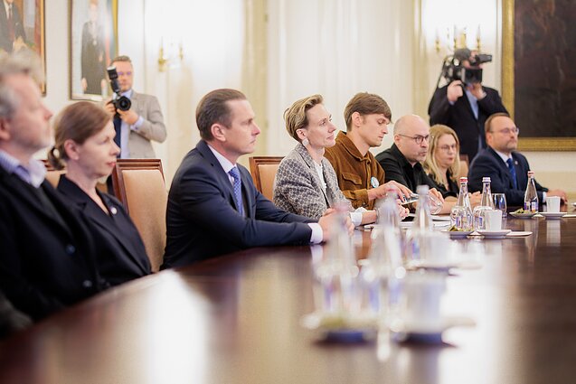 Президент Гитанас Науседа встречается с представителями культурного сообщества
