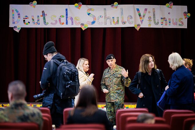 A new German school in Vilnius has opened its doors to nearly 50 children of German troops deployed in Lithuania