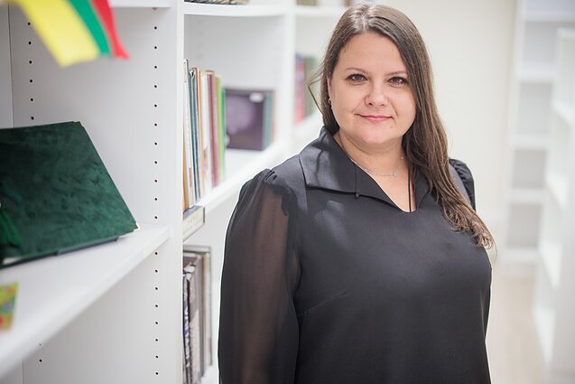 Wileńskie Progimnazjum Žemynos prezentuje naukę polskiego jako drugiego obcego. Laura Armanavičė-Geffen Wileńskie Progimnazjum Žemynos prezentuje naukę polskiego jako drugiego obcego. Laura Armanavičė-Geffen