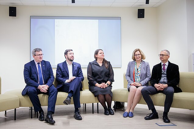 Wileńskie Progimnazjum Žemynos prezentuje naukę polskiego jako drugiego obcego Wileńskie Progimnazjum Žemynos prezentuje naukę polskiego jako drugiego obcego