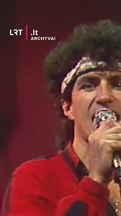 Gimtadienį švenčia Egidijus Sipavičius. Pasveikinkime!