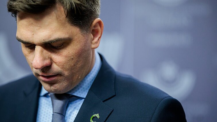 Adomavičius neigia Tapino skelbtą informaciją: niekas nieko nerinko