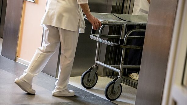 Hospital (associative image)