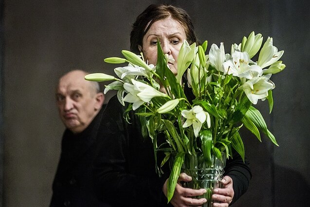 Spektaklis „Didvyrių aikštė“