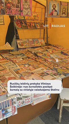 Iš Rusijos atvežti leidiniai su Stalinu viršelyje parduodami sostinės Šeškinės aikštėje