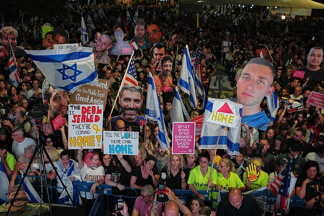 Egipte renkasi pasaulio lyderiai aptarti kitus Izraelio ir Palestinos paliaubų veiksmus