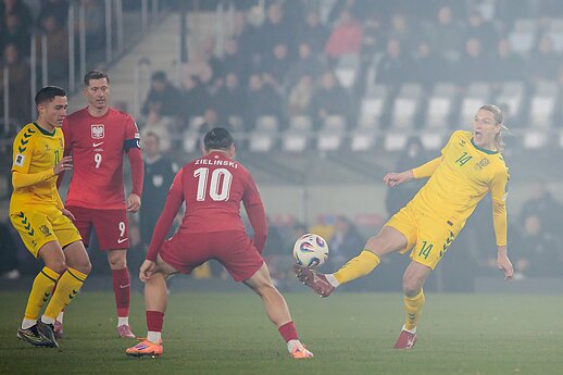 Pasaulio futbolo čempionato atranka: Lietuva – Lenkija