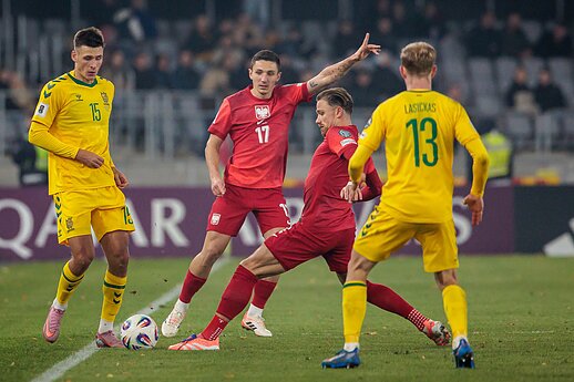 Pasaulio futbolo čempionato atranka: Lietuva – Lenkija