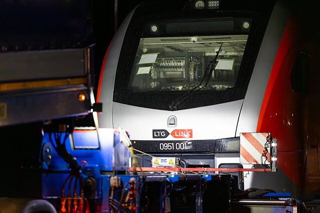 В Литву прибыл электропоезд „Stadler“ В Литву прибыл электропоезд „Stadler“