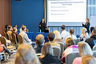  Sportininkų atstovės surengti mokymai