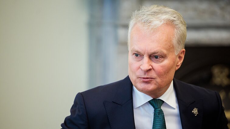 Nausėda apie Seimo atmestą jo „čekiukų“ veto: geriausiai politikus suvienija nuodėmė