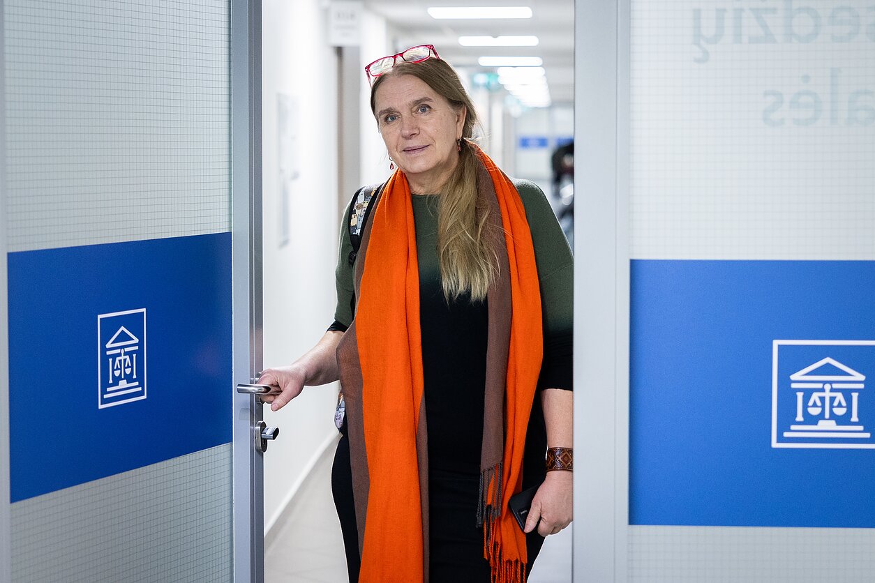Vilniaus miesto apylinkės teismas Medininkų žudynių menkinimu kaltinamos Erikos Švenčionienės byloje apklausta Giedrė Gorienė