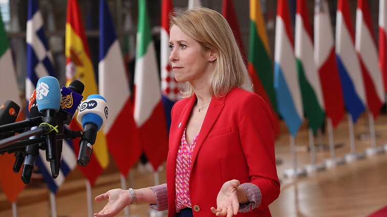ES lyderiai sutarė dėl sankcijų paketo Rusijai: taikosi į karo ekonomikos paširdžius