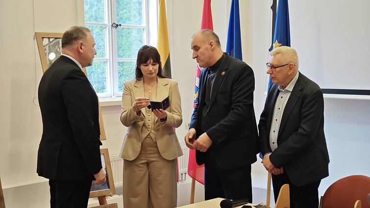 Конференція імені Коновальця у Вільнюсі: інструменти боротьби з російською дезінформацією