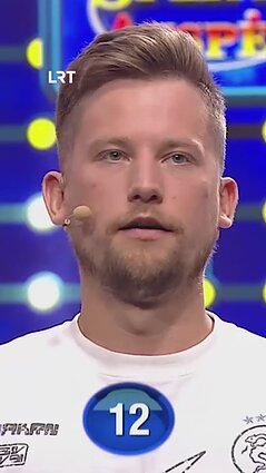 Apie ką dažniausiai juokauja komikai?