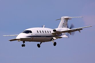 „Piaggio P.180 Avanti“