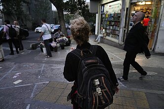 Moterys Teherane nedėvi privalomo hidžabo Moterys Teherane nedėvi privalomo hidžabo
