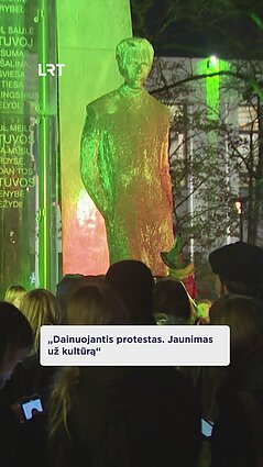 Kultūros protestai: prie Vyriausybės skambėjo lietuviškos dainos