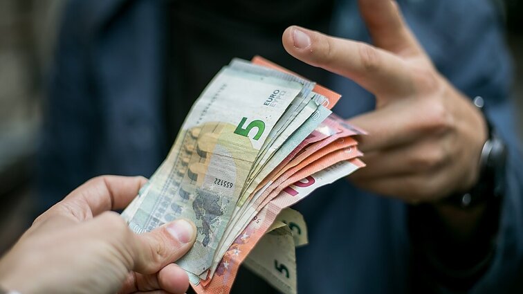 Norintiems pasitraukti iš antrosios pensijų pakopos – įspėjimas: sukčiai jau ruošiasi