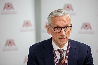 Tomas Jovaiša, Santaros klinikų generalinis direktorius