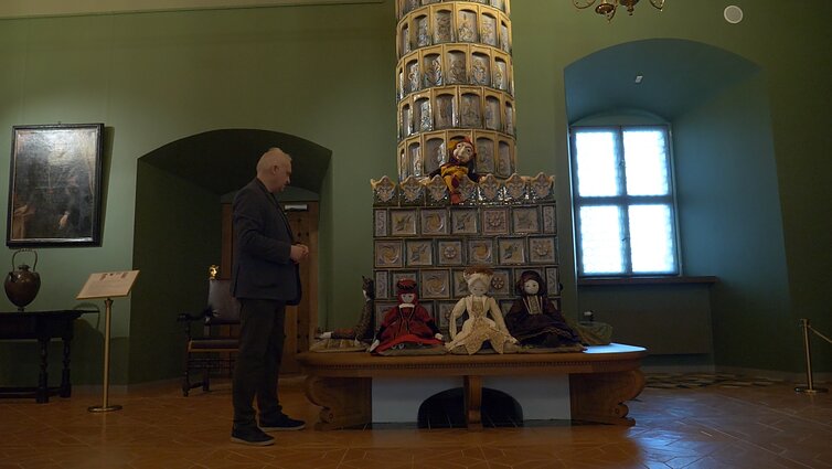 Vasarą – molis, žiemą – brolis: istorija apie krosnis lietuvių namuose ir jų papuošimus